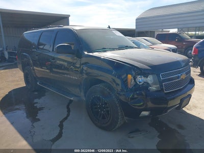 Chevrolet Suburban 2014