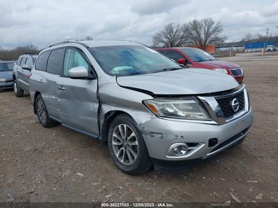 Nissan Pathfinder 2016