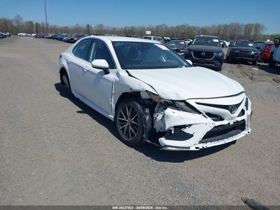 TOYOTA CAMRY 2021