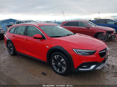Buick Regal tourx 2019