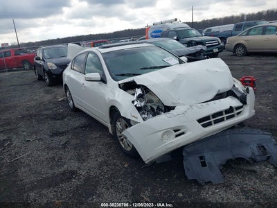 Nissan Altima 2012