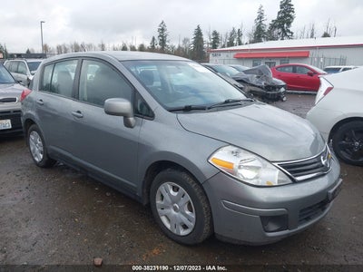 Nissan Versa 2012