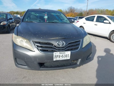Toyota Camry 2011