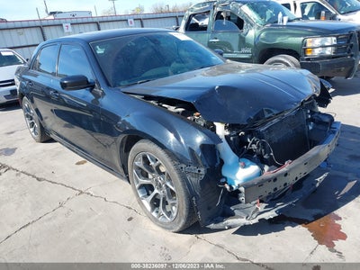 Chrysler 300 2017