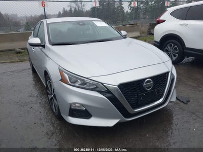Nissan Altima 2021