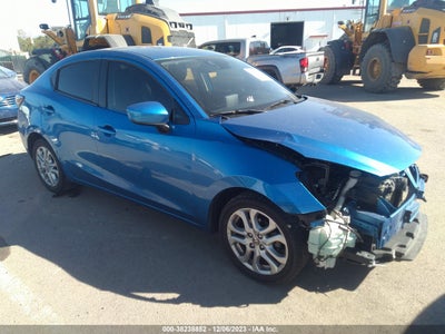 Scion Ia 2016