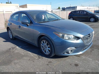 Mazda 3 2015
