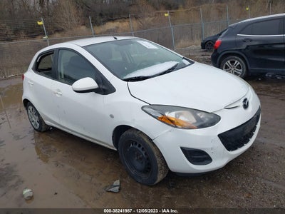 Mazda 2 2011