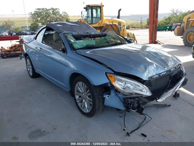 Chrysler 200 2013