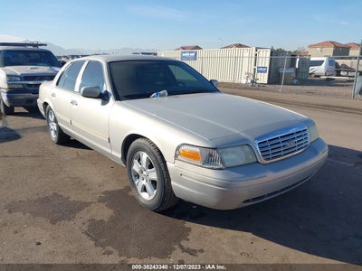 Ford Crown victoria 2011