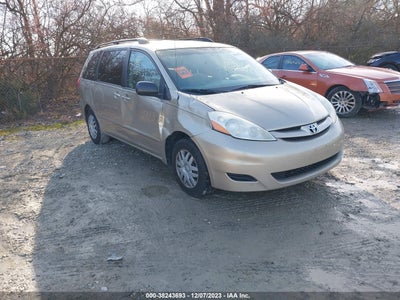 Toyota Sienna 2009