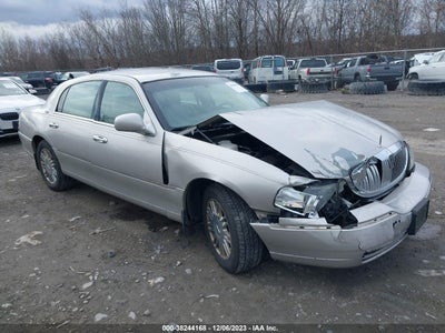 Lincoln Town car 2008