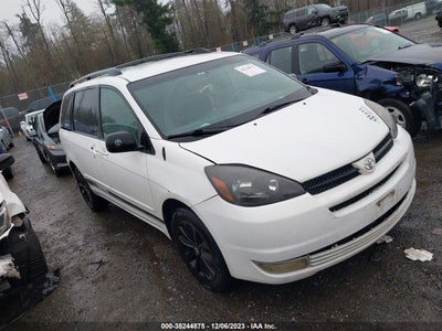 Toyota Sienna 2004