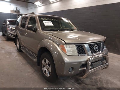 Nissan Pathfinder 2006