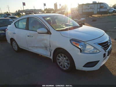 Nissan Versa 2016