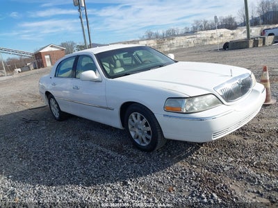 Lincoln Town car 2009