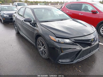 Toyota Camry 2023
