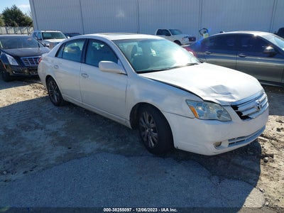 Toyota Avalon 2006