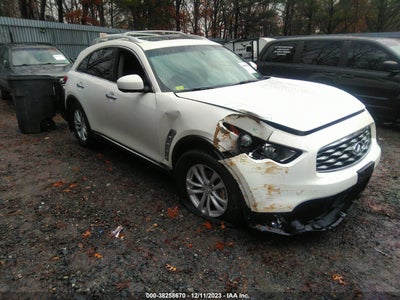 INFINITI FX35 2011