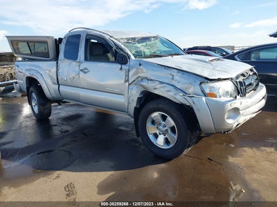 Toyota Tacoma 2005
