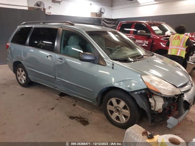 Toyota Sienna 2009