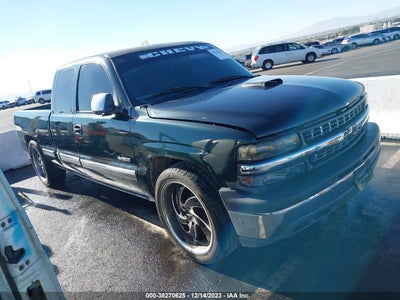 Chevrolet Silverado 2001