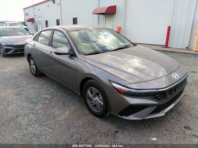 Hyundai Elantra 2024