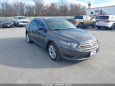 Ford Taurus 2017