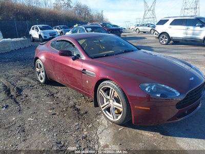 Aston martin V8 vantage 2009