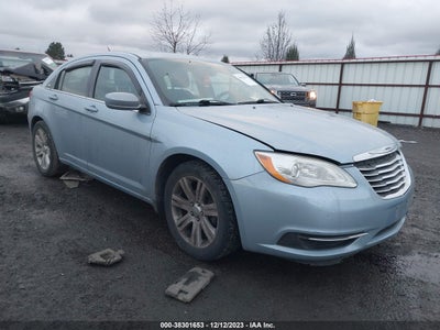 Chrysler 200 2012