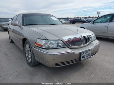 Lincoln Town car 2003