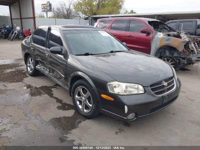 Nissan Maxima 2000