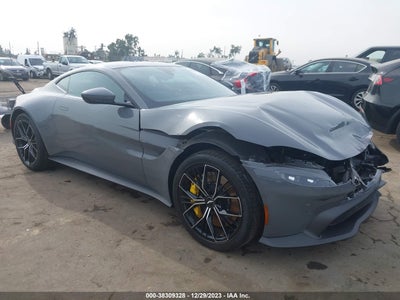 Aston martin Vantage 2021