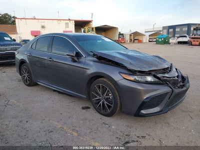 Toyota Camry 2023