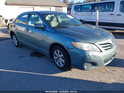 Toyota Camry 2011