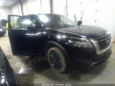 Nissan Pathfinder 2024