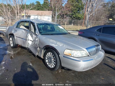 Lincoln Town car 2003