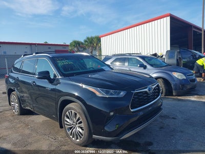 Toyota Highlander 2021