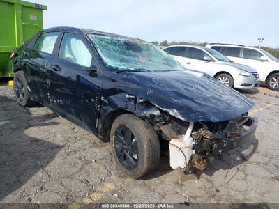 Hyundai Elantra 2023