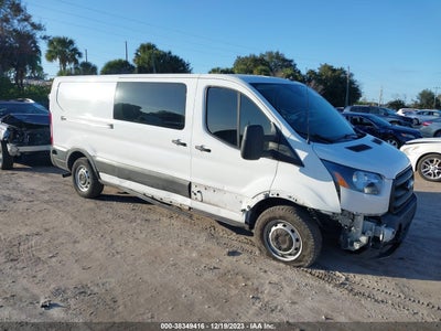 Ford Transit-250 2020