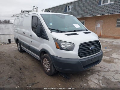 Ford Transit-150 2016