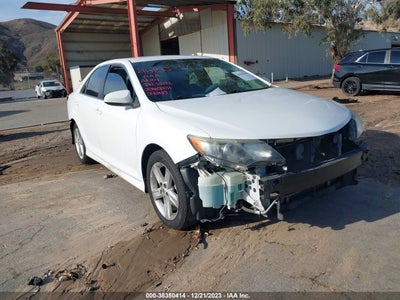 Toyota Camry 2014