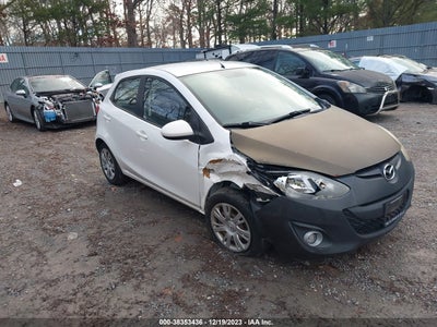 Mazda 2 2013