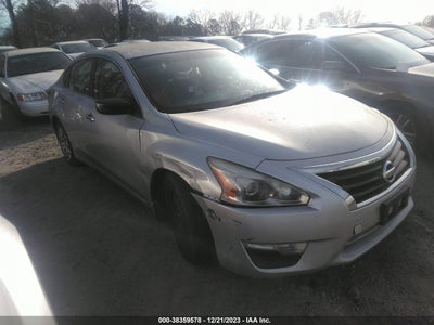 Nissan Altima 2015
