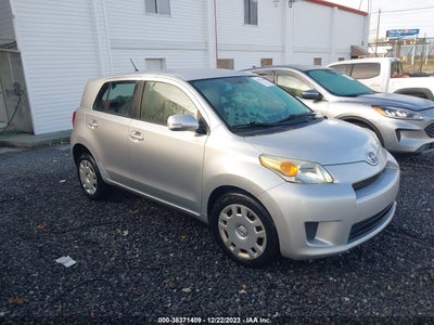 Scion Xd 2010