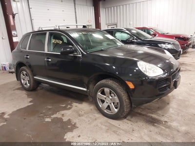 Porsche Cayenne 2004