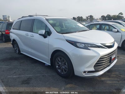 Toyota Sienna 2024