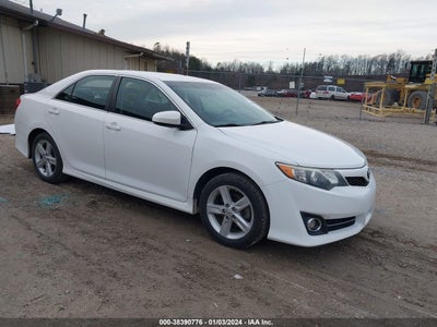 Toyota Camry 2014