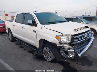 Toyota Tundra 2016