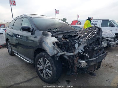 Nissan Pathfinder 2020